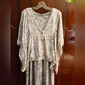 NWOT Talulah Smocked Waist Pant & Batwing Top Set